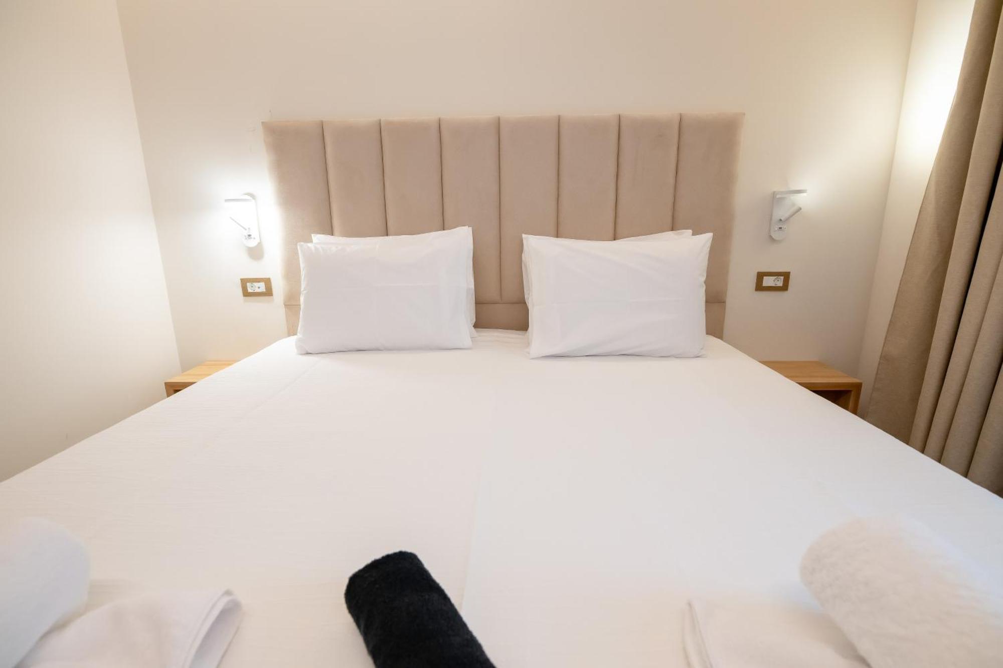 Ocean 11 Hotel スキアトスタウン エクステリア 写真