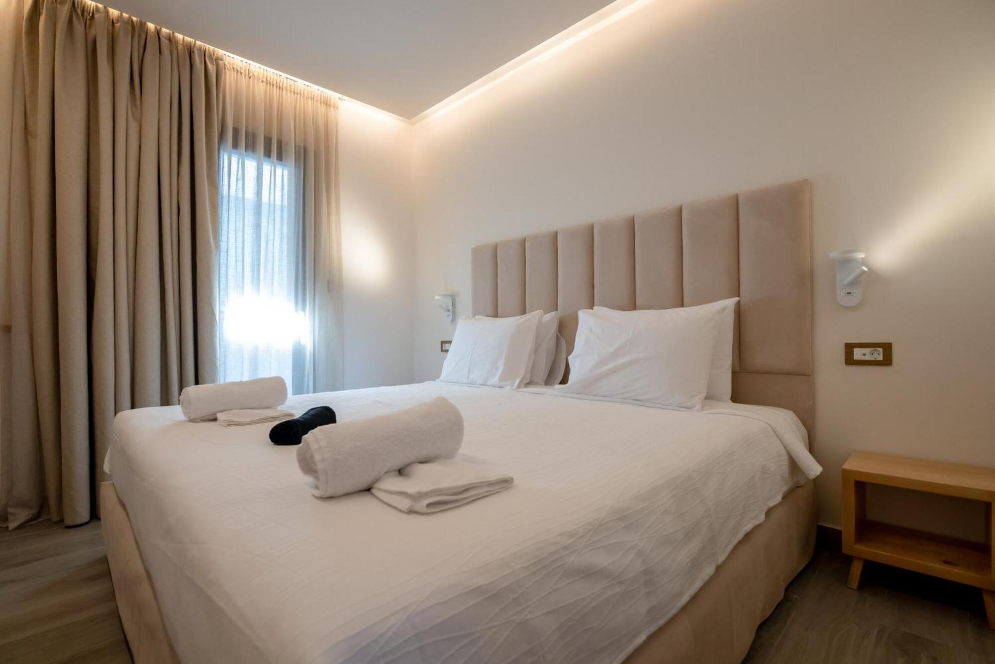 Ocean 11 Hotel スキアトスタウン エクステリア 写真